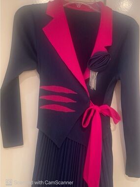 Women's Navy & Hot Pink Pleated Midi Dress with Contrast Trim